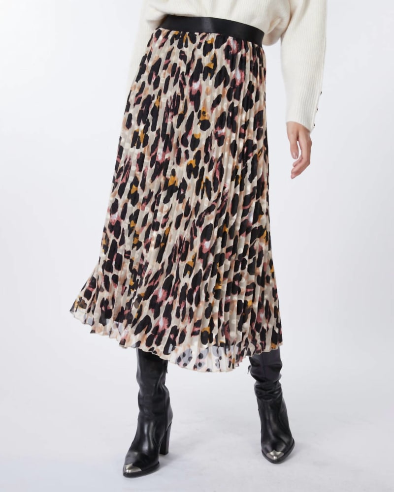 Front of a model wearing a size 14 Plisse Run Wild Skirt In Leopard Print in Leopard Print by ESQUALO. | dia_product_style_image_id:358882